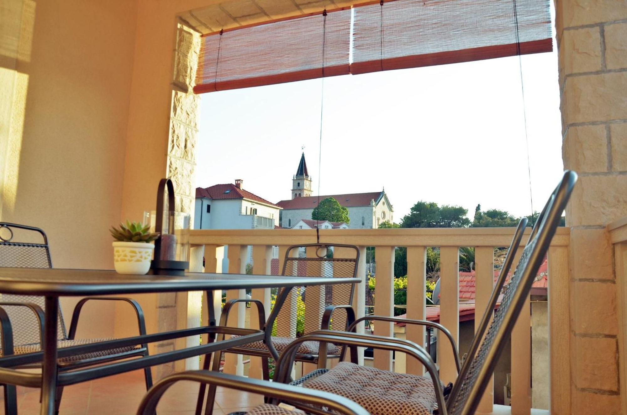 Apartment Luna Постира Экстерьер фото