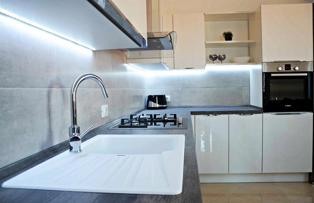 Apartment Luna Постира Экстерьер фото